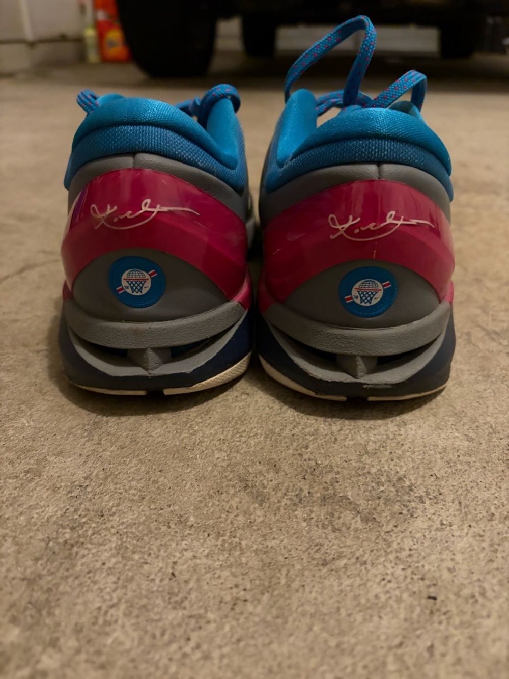 Nike Zoom Kobe 7 System 'Fireberry' sneakers. image 4